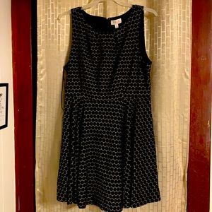 Little Black dress grey circle like pattern